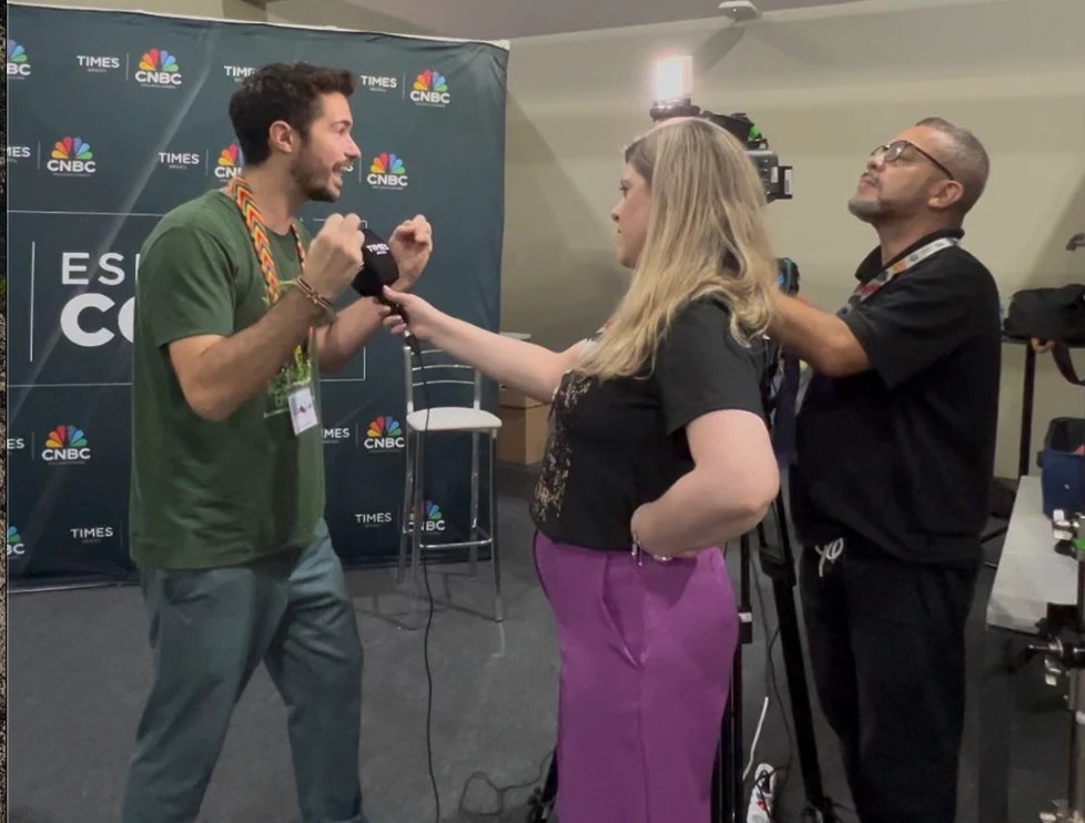 Jimi Cohen being interviewed on a CNBC set